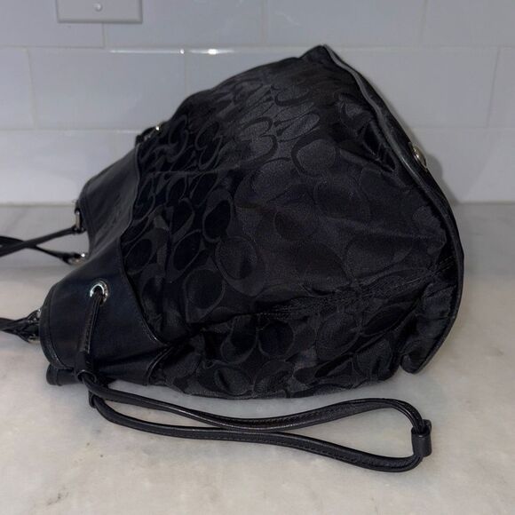 Coach Bag Purse Handbag Signature Logo Drawstring Carryall Tote Shoulder Bag - Picture 10 of 16
